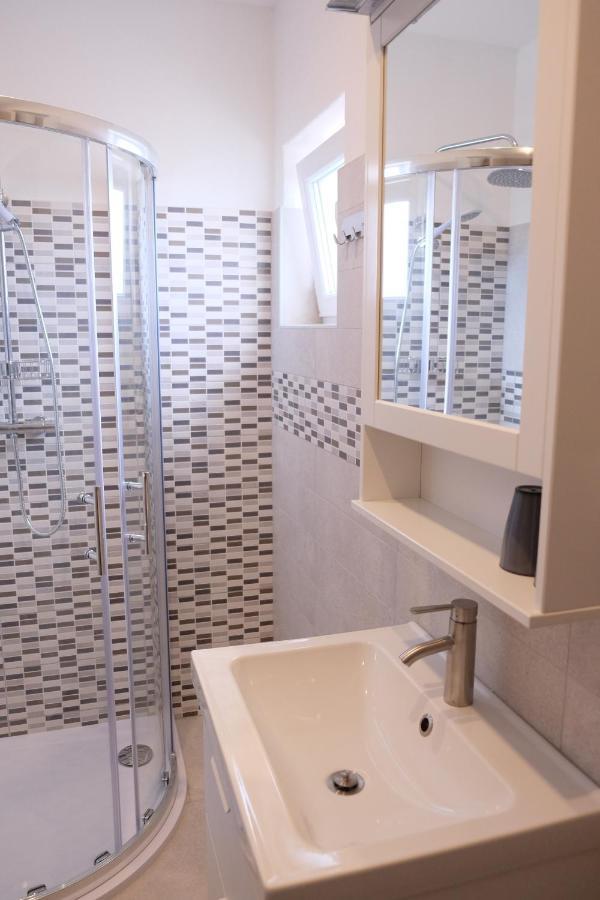 Apartmani Mojca Selce Ngoại thất bức ảnh
